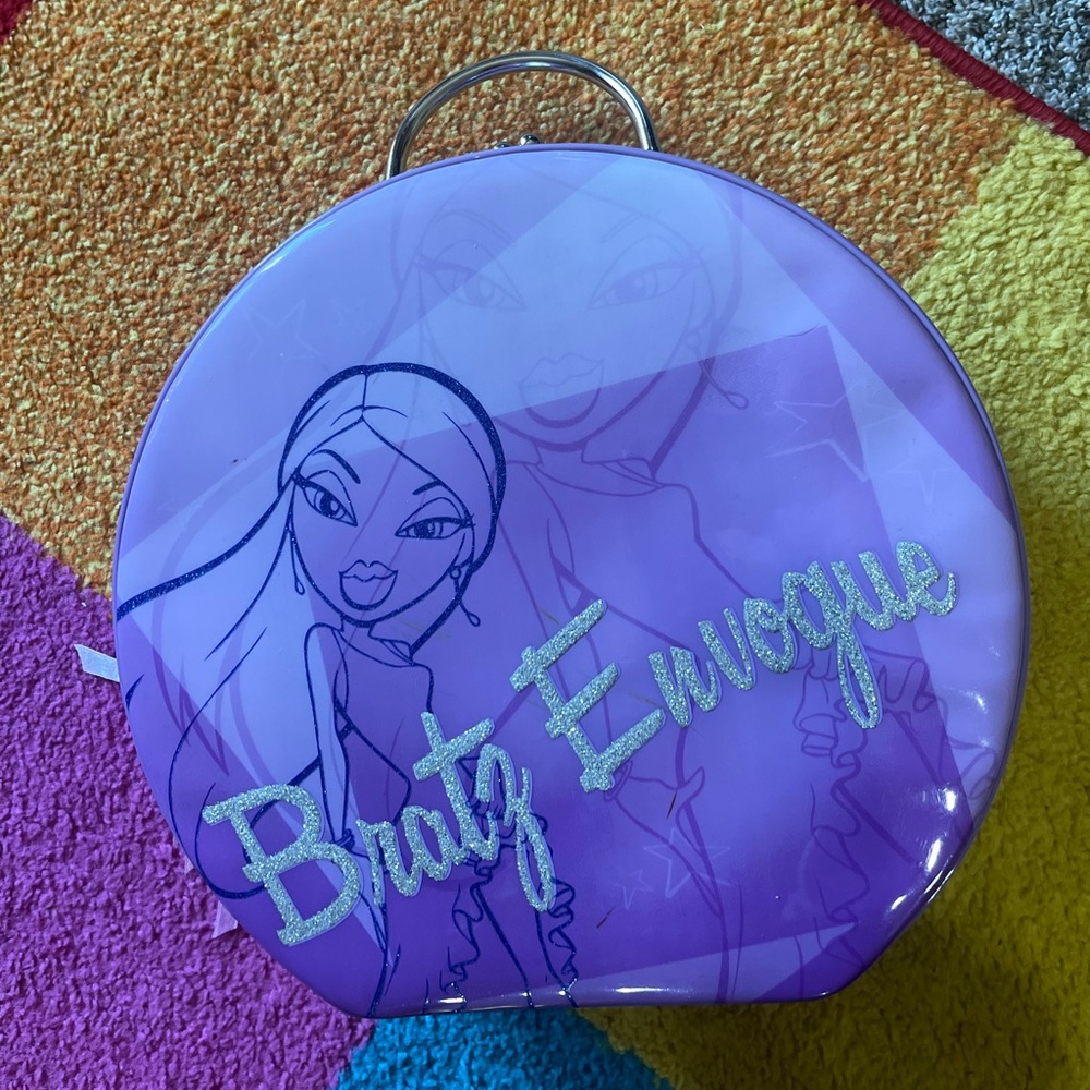 2004 bratz doll tote